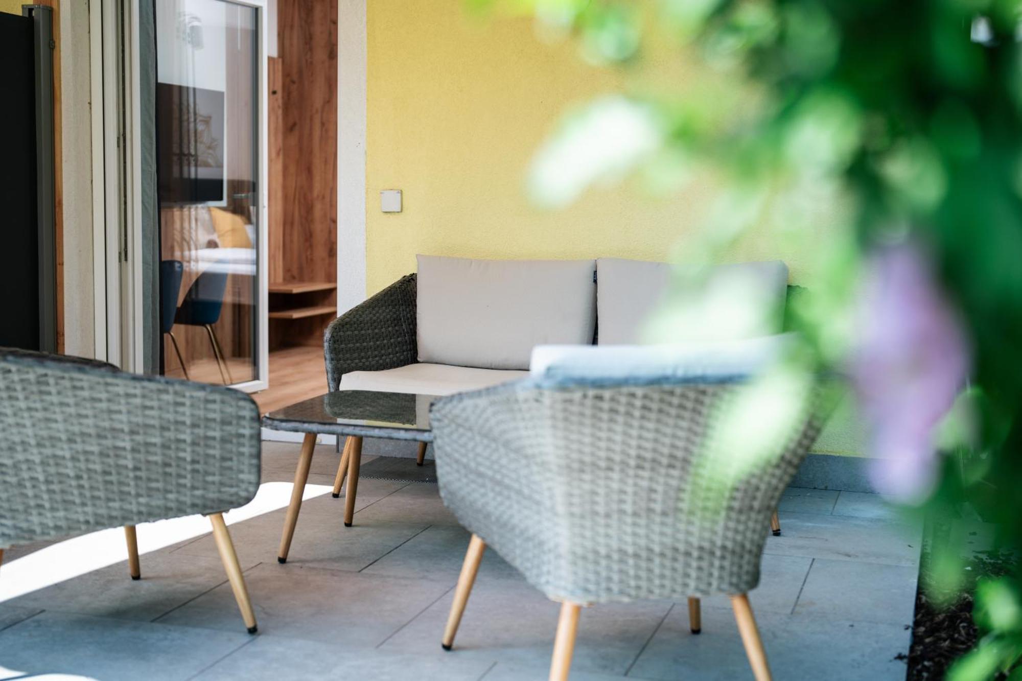 Pension Auszeit Velden Velden am Wörthersee Εξωτερικό φωτογραφία