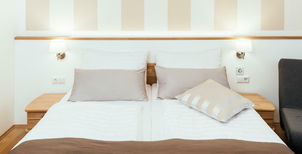 Pension Auszeit Velden Velden am Wörthersee Εξωτερικό φωτογραφία